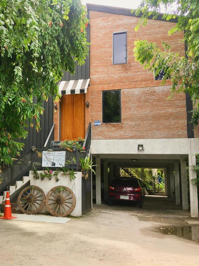 Dawnthaya Ayutthaya House บ้านดอนธยๅ อยุธยา Exterior photo